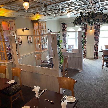 Grand Hotel Moate Luaran gambar