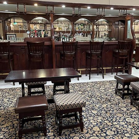 Grand Hotel Moate Luaran gambar